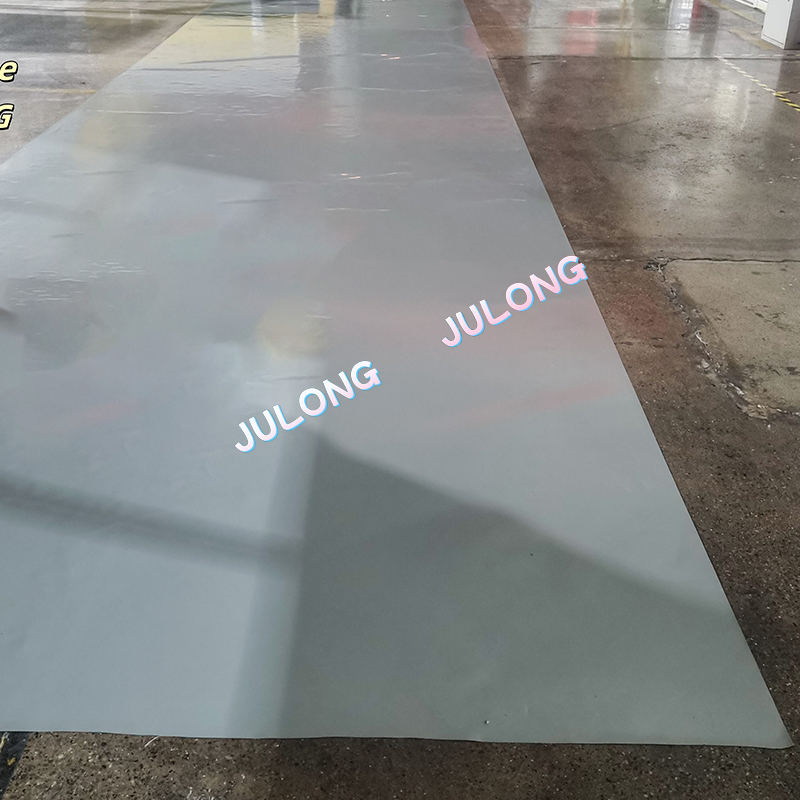 Tarp untuk perlindungan trak